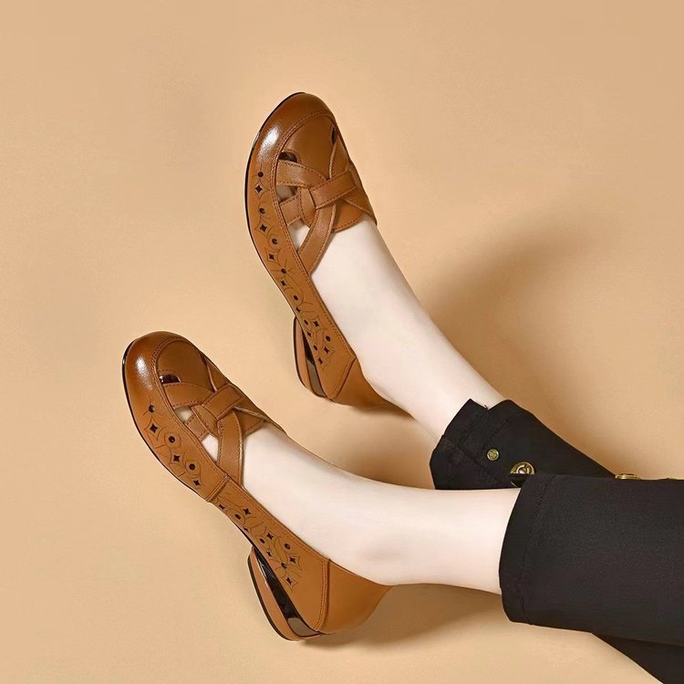 Slip-On Leather Shoes with Cutouts